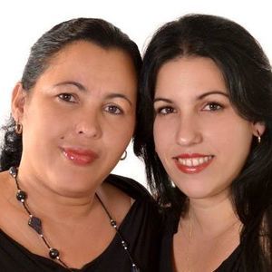 Meet your Posher, María